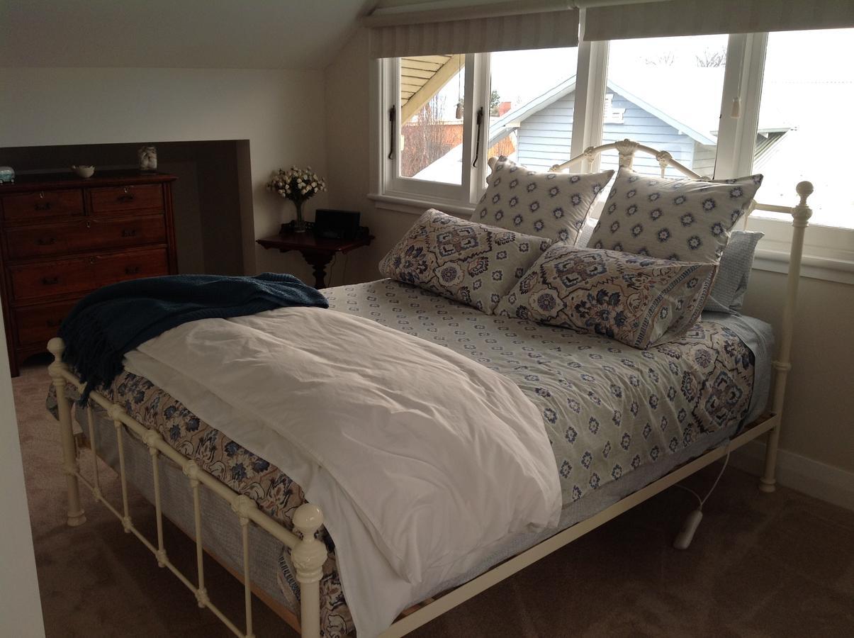 Bed and Breakfast Bindaree Джелонг Экстерьер фото